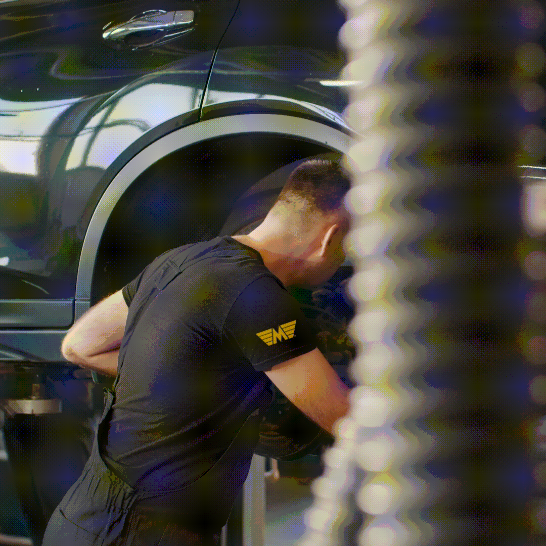 M861_1080x1080_Polish Video Material_01-A